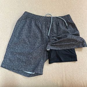 Chubbies 7” compression lines sport shorts